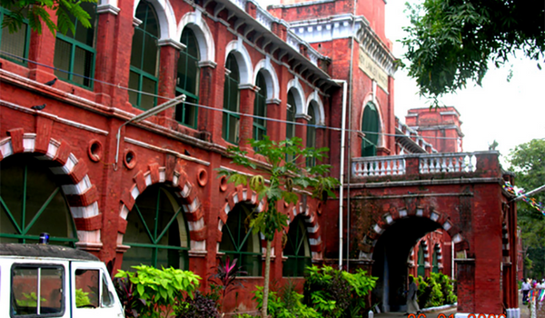 Top 10 Government Hospitals In India