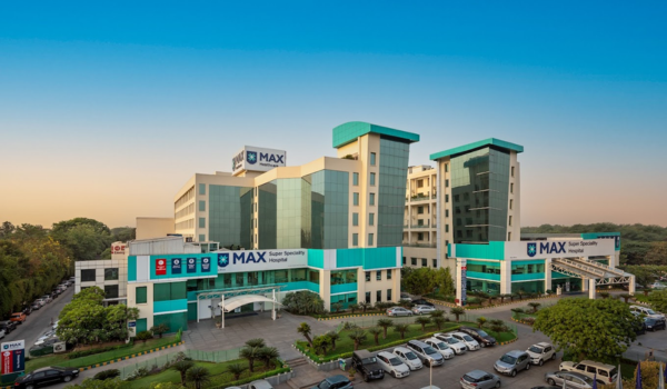 best hospital for cancer treatment in Delhi-NCR