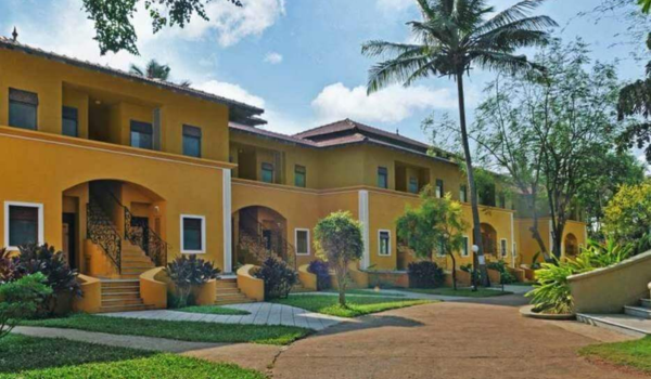 top 10 ayurveda and wellness centers in India
