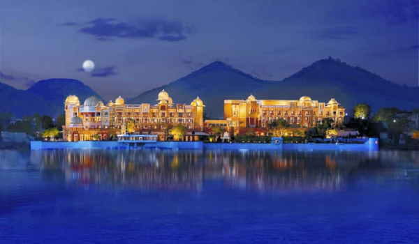 top 10 ayurveda and wellness centers in India