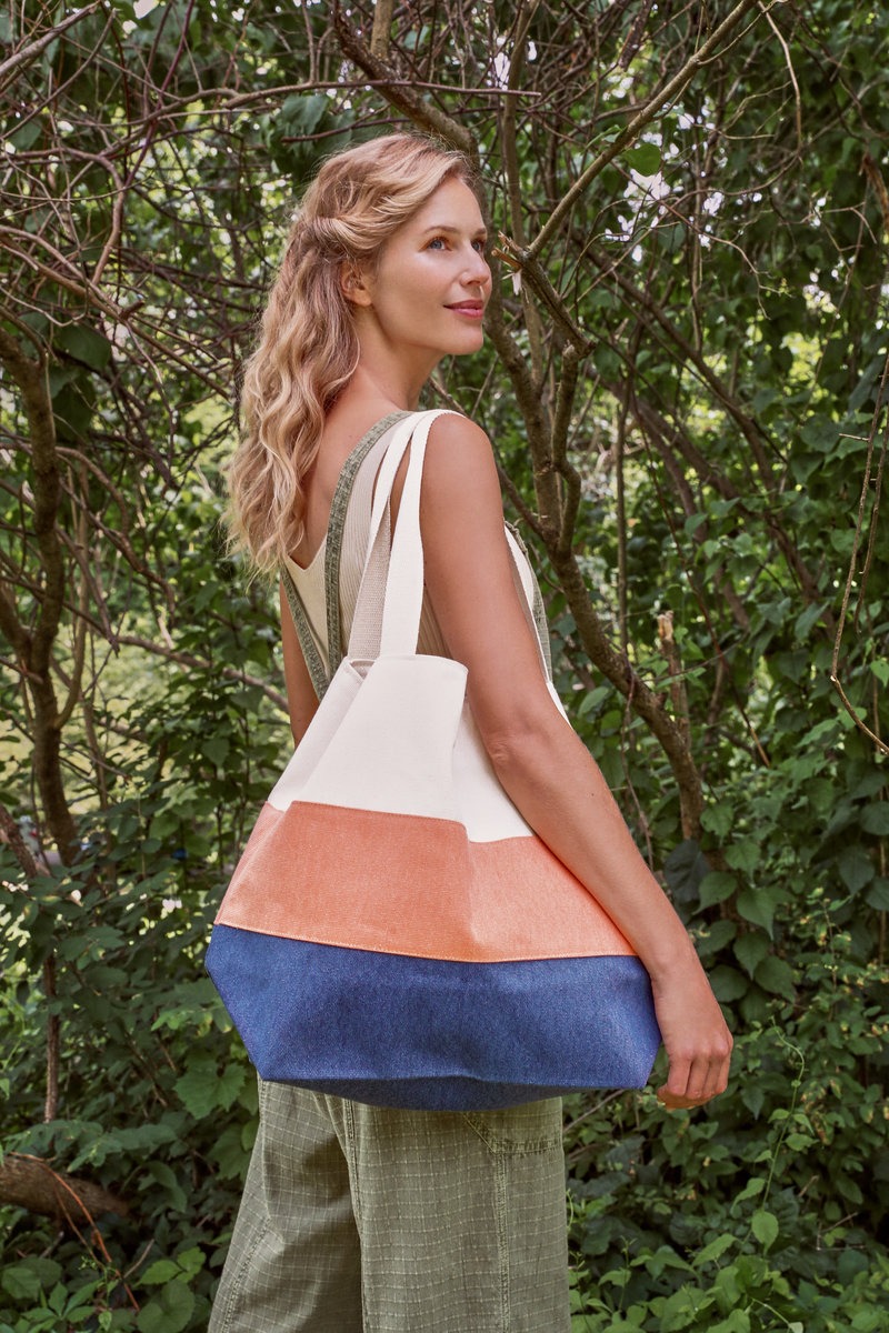 RRP £25.00 / 3 Colour Large Boho Bag - Powder image 1