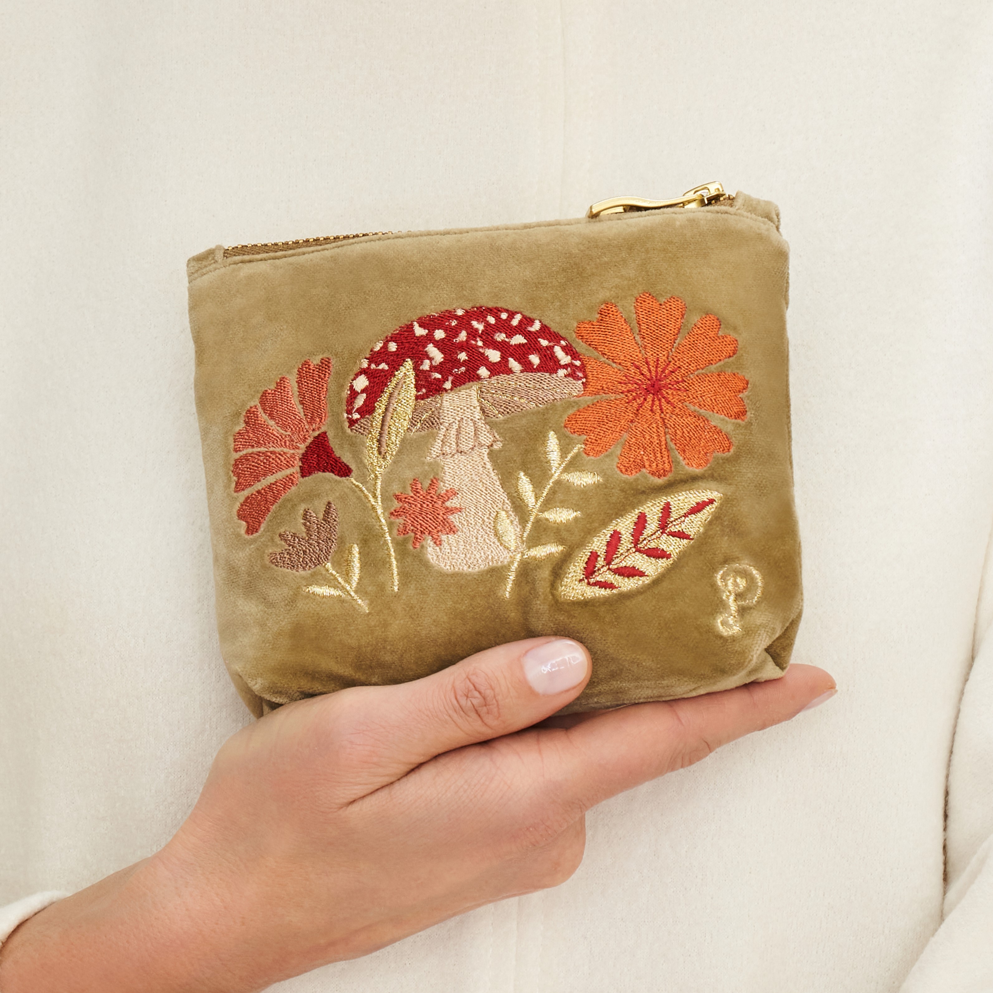 Mini Velvet Zip Pouch - Toadstool - Powder image 1