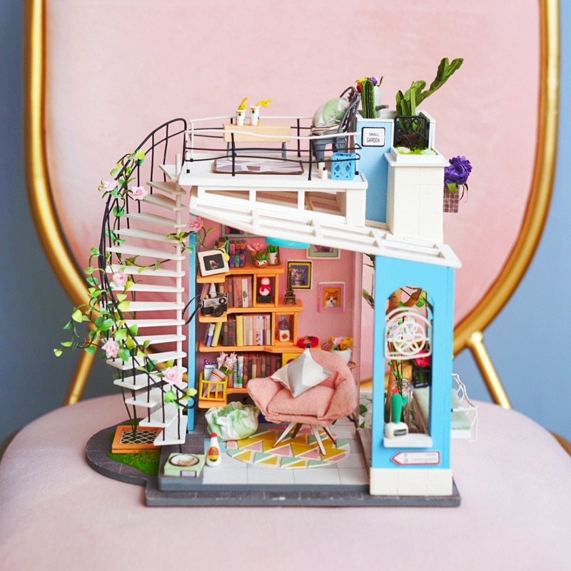 Dora's Loft - DIY Miniature House - Robotime image 1