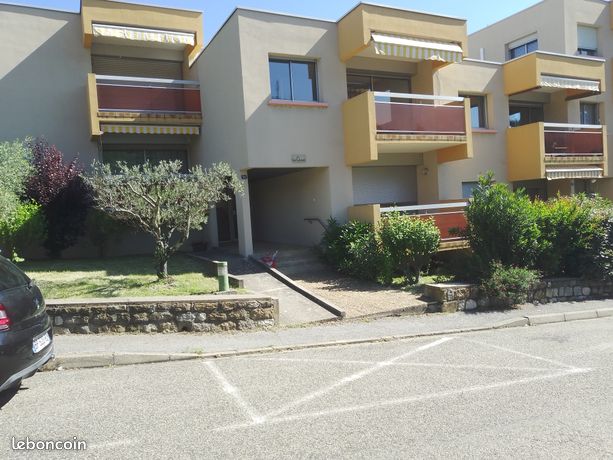 vente appartement les vans 07