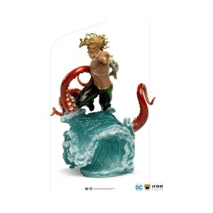 Iron Studios Deluxe - Aquaman Art Scale Statue (1/10) (DCCDCG43521-10)