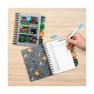 Paladone: Minecraft Notebook With Dividers (PP14968MCF)