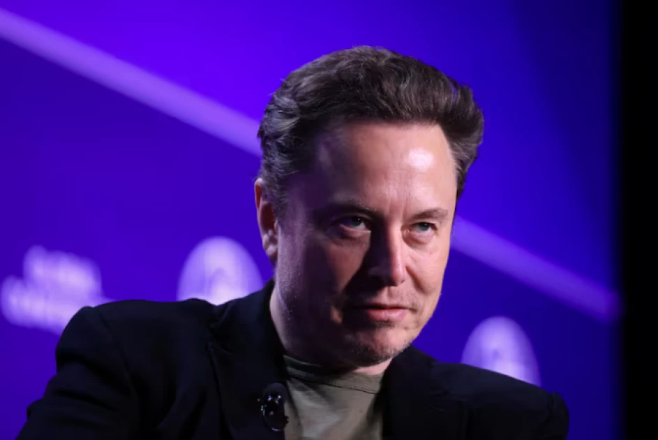 Musk says will give SpaceX share to 'every kid in America'