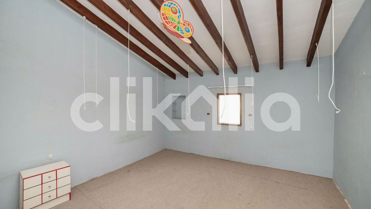 media image