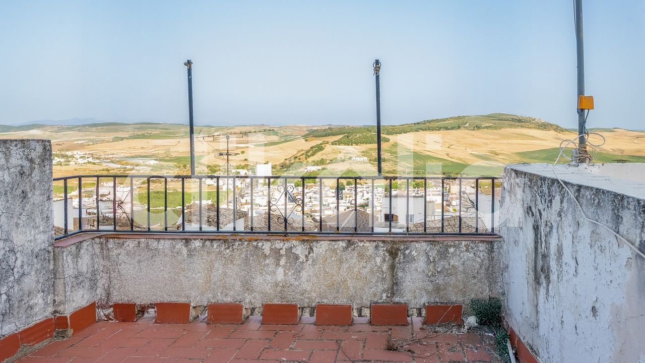 media image