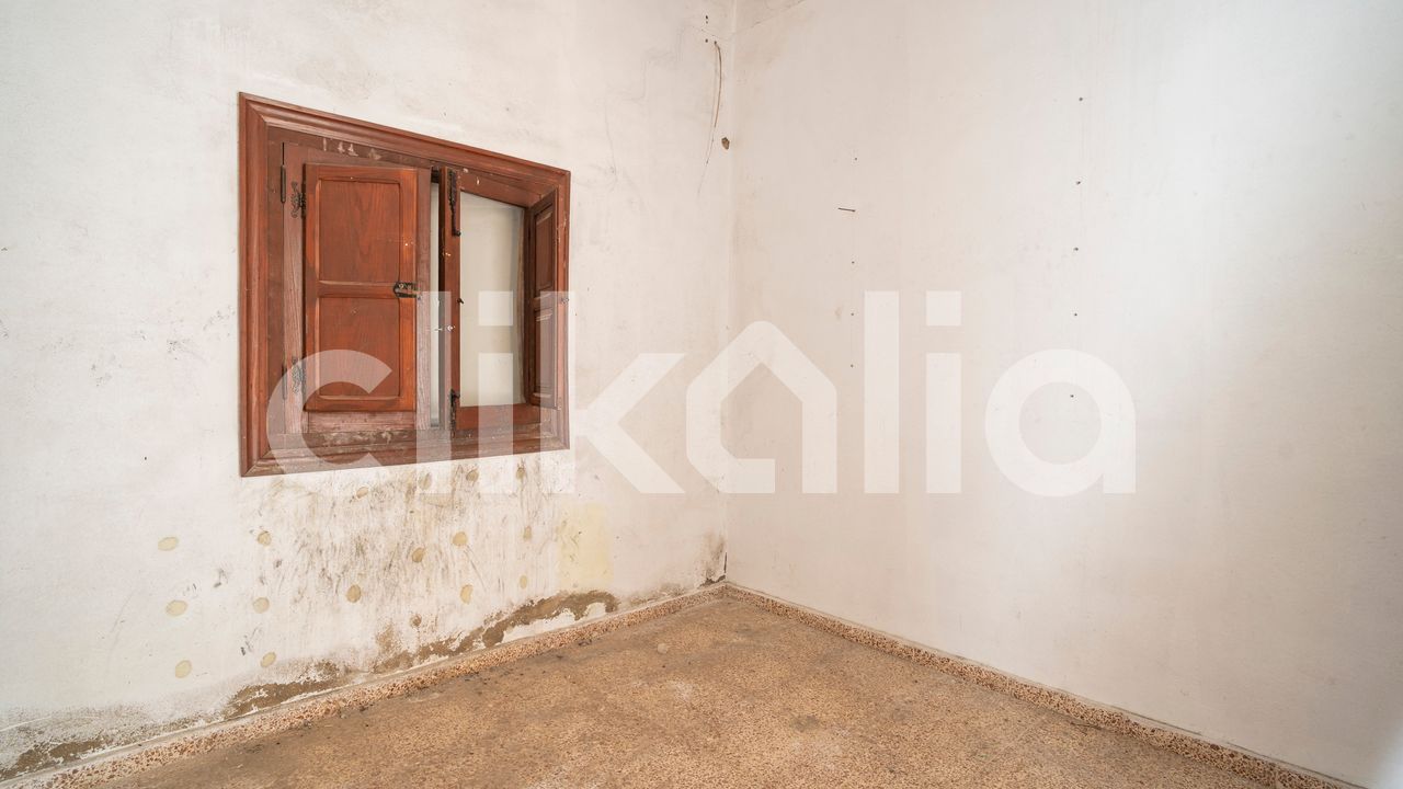 media image