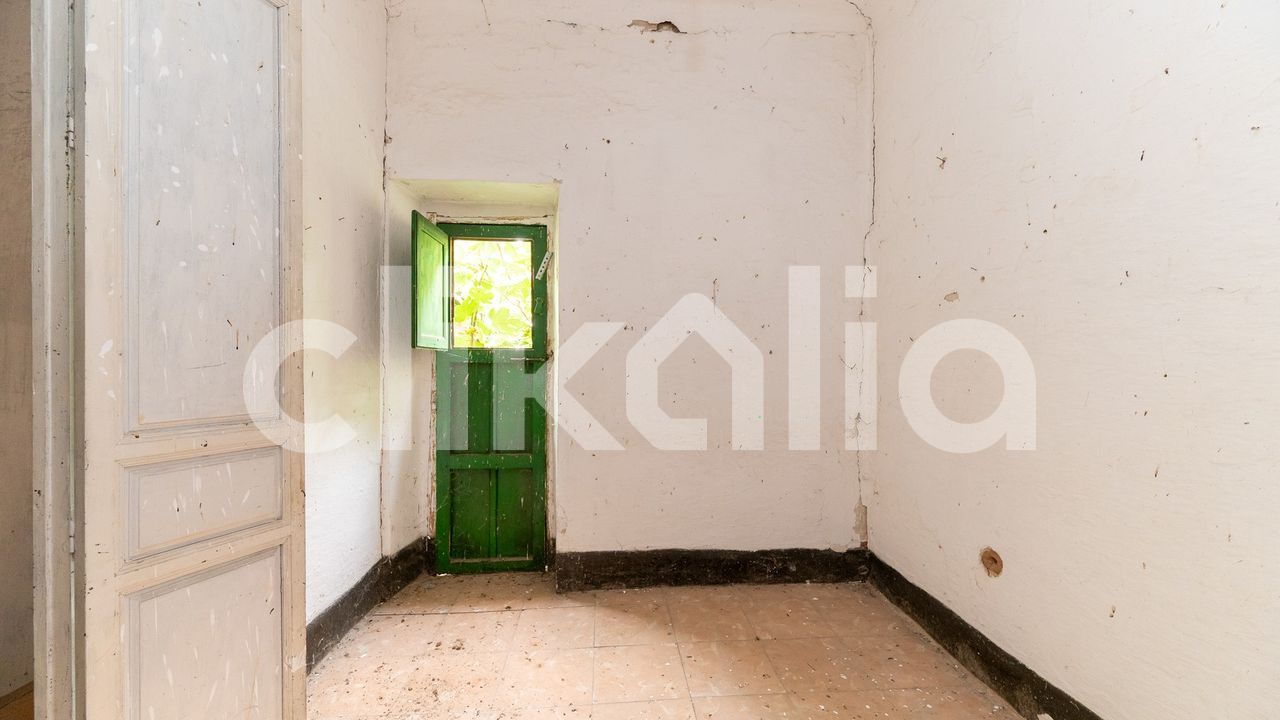 media image