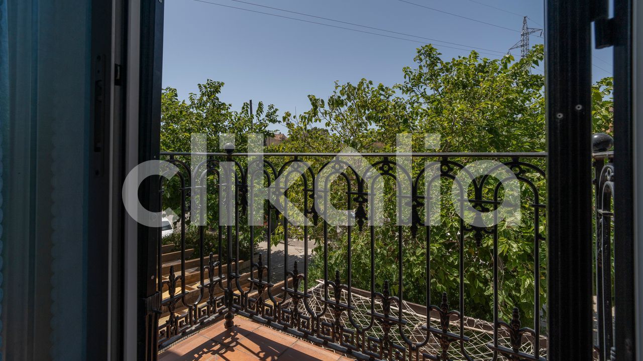 media image
