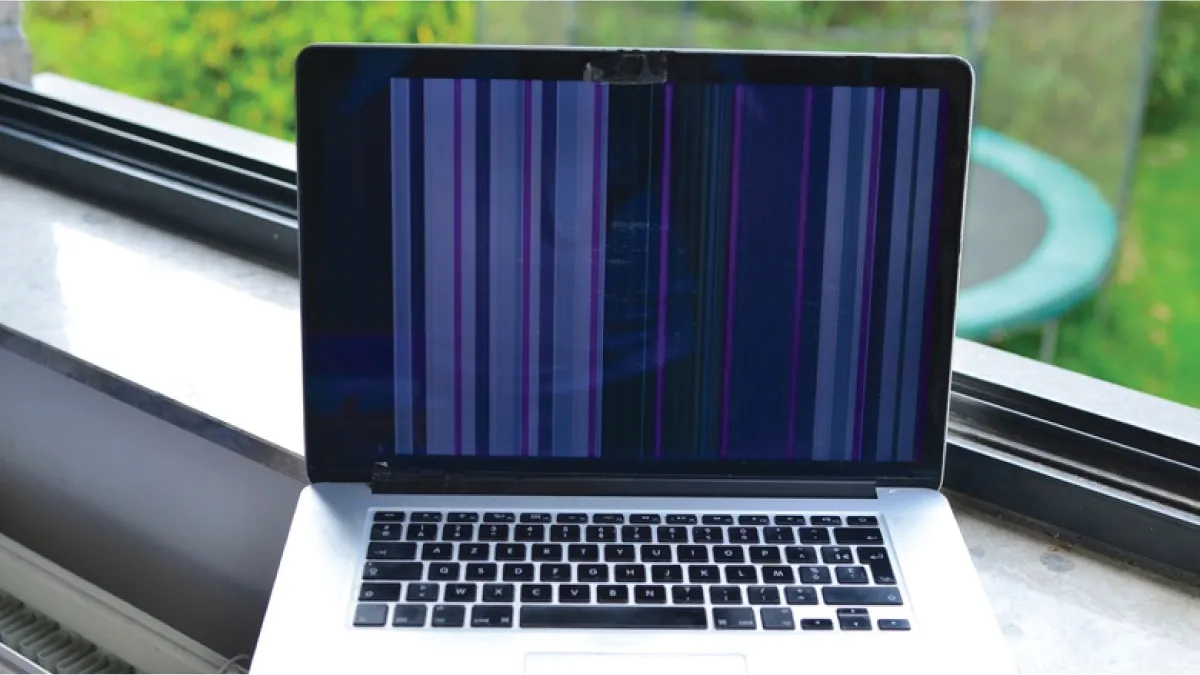 MacBook Screen Lines Singapore: Causes & Fixes