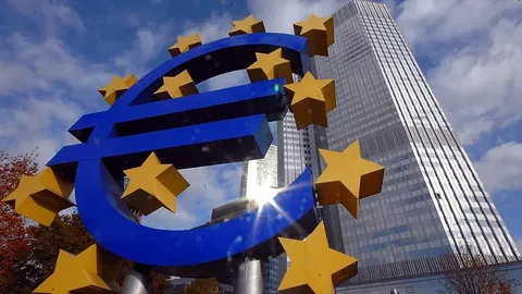 El euro digital enfrenta problemas políticos en Bruselas