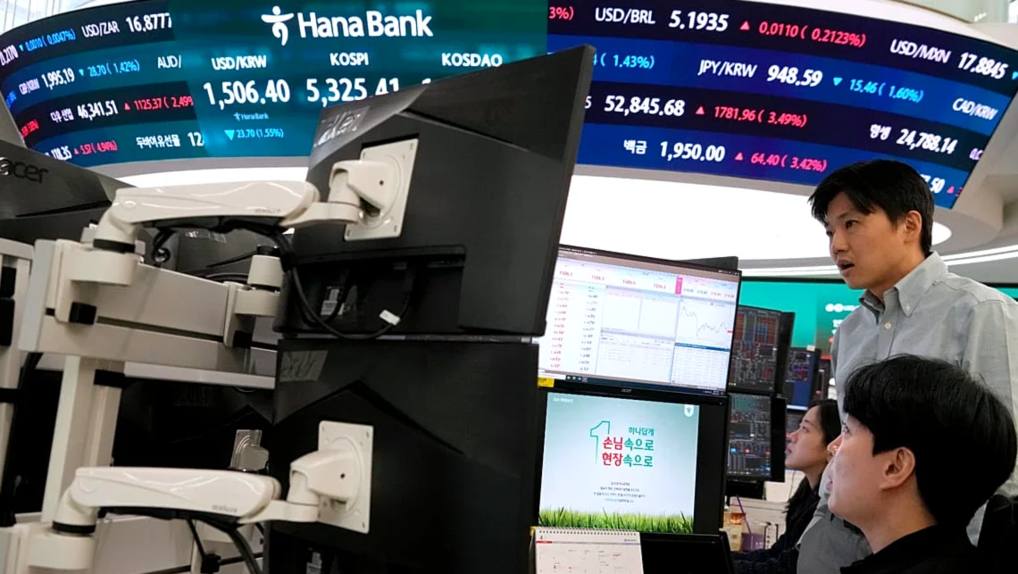 Las Bolsas Suben y el Petróleo Cae Gracias a Trump y a la Esperanza de Paz con Irán