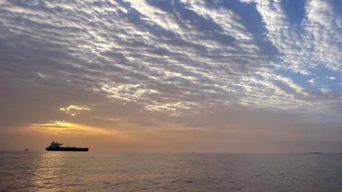 Irán, EE. UU. y el Estrecho de Ormuz: Dinámica de Resiliencia y Estrategia