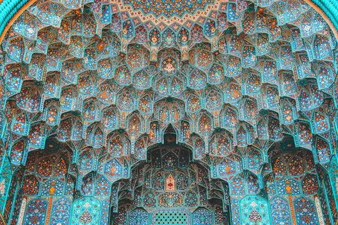 Irán Reabrirá el Estrecho de Ormuz si EE.UU. Levanta el Bloqueo y Finaliza la Controversia