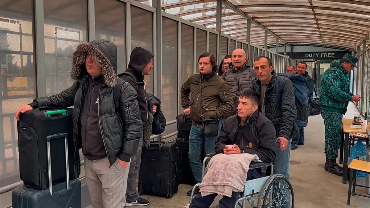 Ataque de drones iraníes a un aeropuerto militar en Azerbaiyán