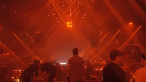 La música electrónica y su impacto cultural en Bakú