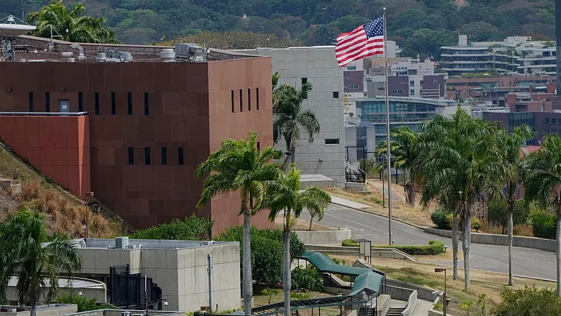 EE.UU. reabre su Embajada en Venezuela después de 7 años