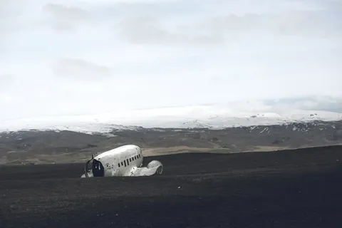 Emergencia en el Avión Medicalizado: Hantavirus y Escalas Inesperadas en Canarias