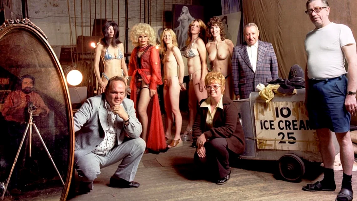 50 Años de Retratos Grupales del Fotógrafo Neal Slavin