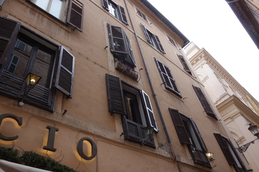 Giorgia Meloni visita el Golfo Pérsico para discutir seguridad energética