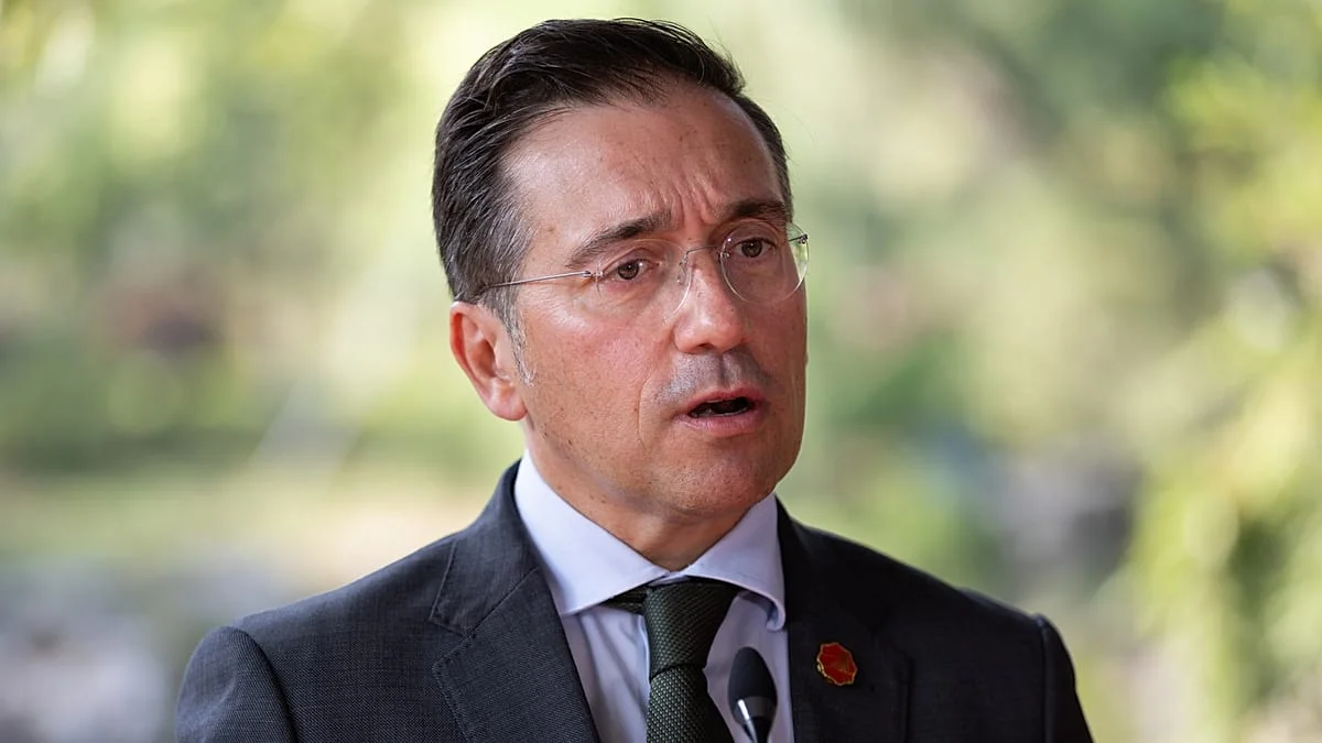 Albares condena el ataque de EE.UU. e Israel a Irán