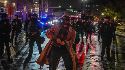 Ciudadanos de Minneapolis se oponen al ICE