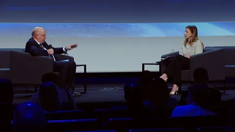 Kubilius: La UE Avanza, Pero No Puede Sustituir el Starlink de Musk