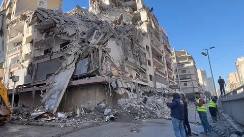 Impacto de los Bombardeos Nocturnos Israelíes en Beirut