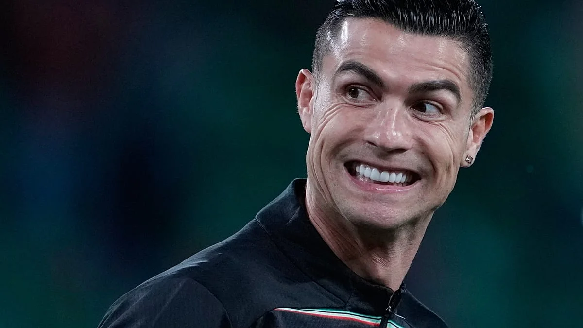 Cristiano Ronaldo: Su jet vuela a Madrid, pero él permanece en Arabia Saudí