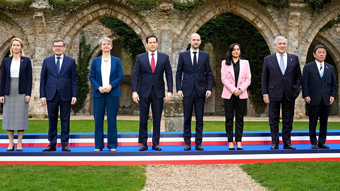 El G7 discute la protección del estrecho de Ormuz tras la guerra en Irán