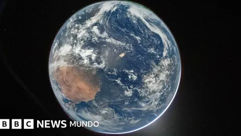 Las impresionantes imágenes de la Tierra tomadas por la misión Artemis II