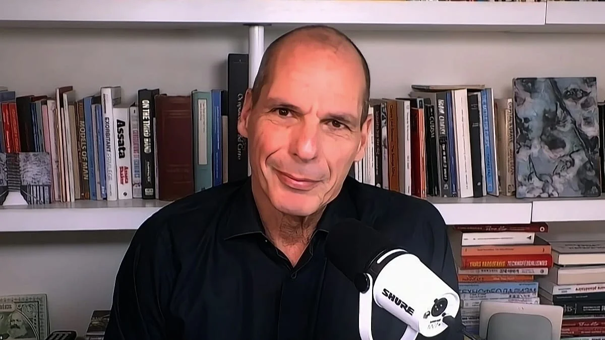 Yanis Varoufakis advierte sobre el futuro de la UE: elegir entre federación o disolución