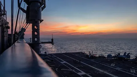 Trump anuncia que la 'armada masiva' está lista para actuar en Irán