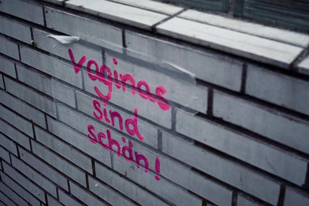 Descenso en la natalidad durante festivos en España: un análisis del sistema hospitalario