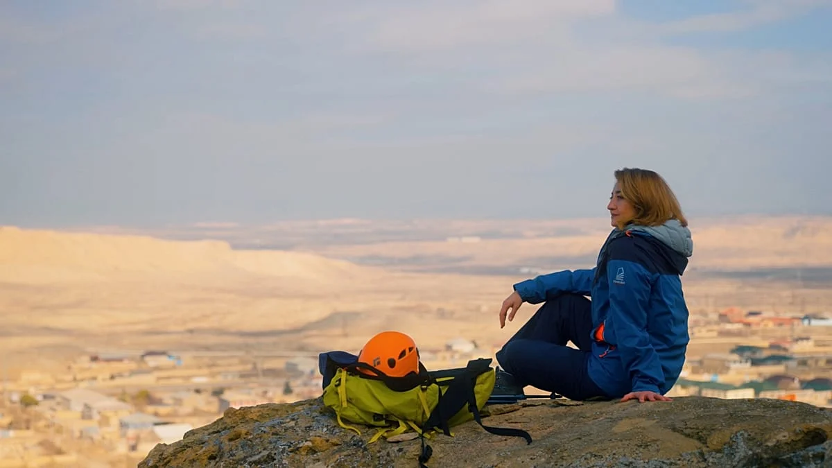 Entrevista con Vafa Musayeva, la primera mujer de Azerbaiyán en escalar el Everest