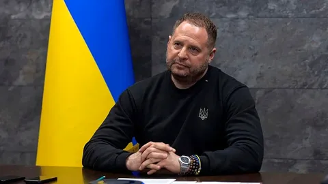 Andrii Yermak, exjefe de Gabinete de Zelenski, bajo sospecha de corrupción