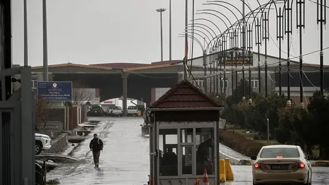 España mueve sus fuerzas especiales en Irak por seguridad