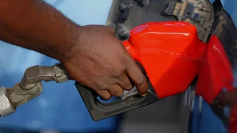 Desafíos de la Escasez de Combustible en África ante el Conflicto Global