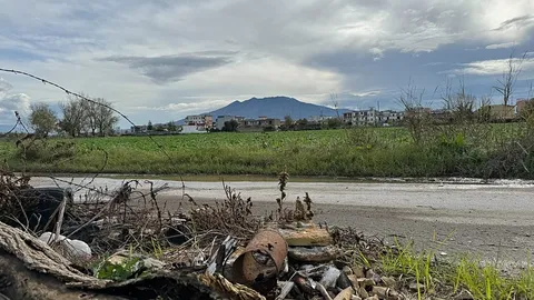 La Tierra de los Fuegos en Italia sigue causando problemas