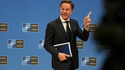 Rutte afirma que la OTAN está más fuerte gracias a Trump