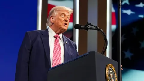 Estados Unidos ataca objetivos en Irán