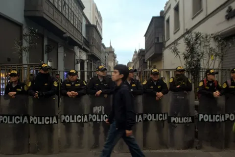Arresto de un Hombre por Concebir un Ataque Contra la Princesa Amalia de los Países Bajos