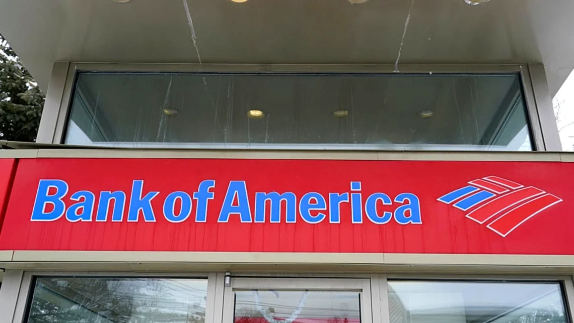 Frustrado atentado frente al Bank of America en París