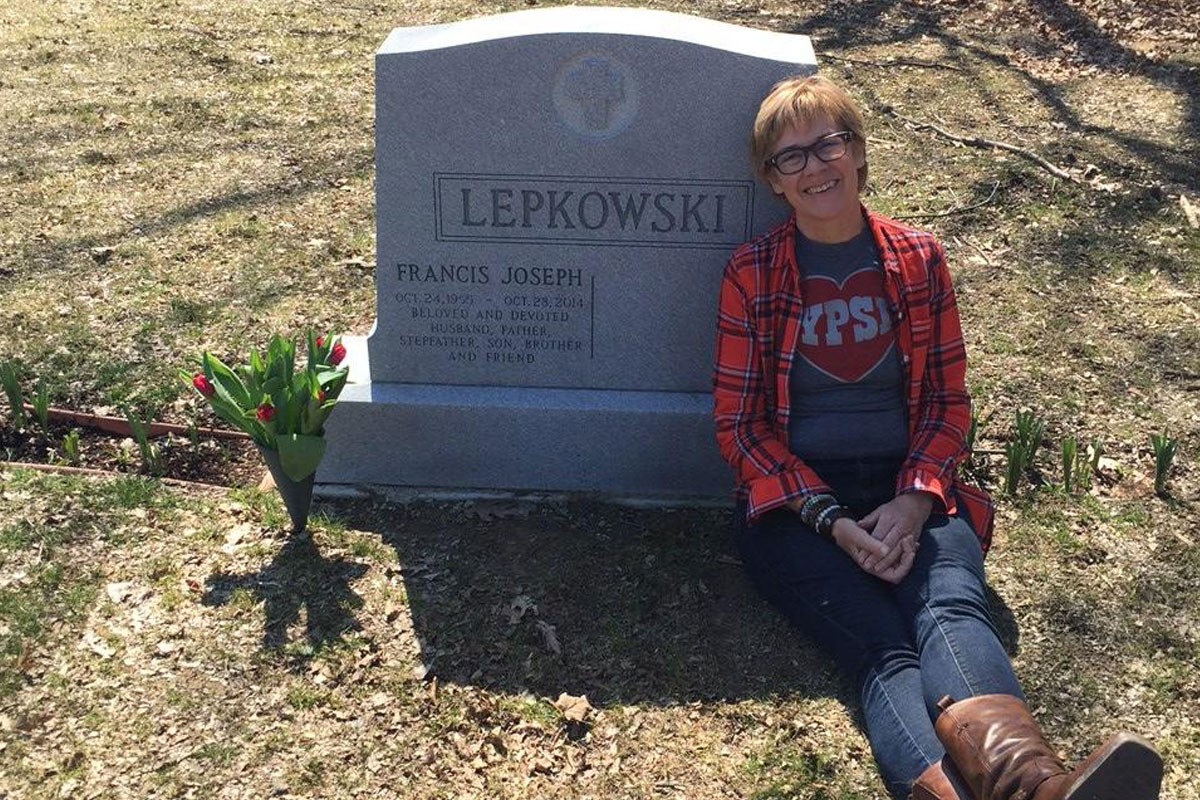 A Widow Thanks Her Supporters with a Party