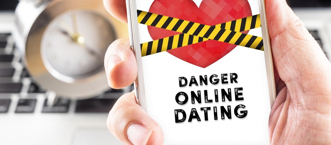 how to stay safe when online dating