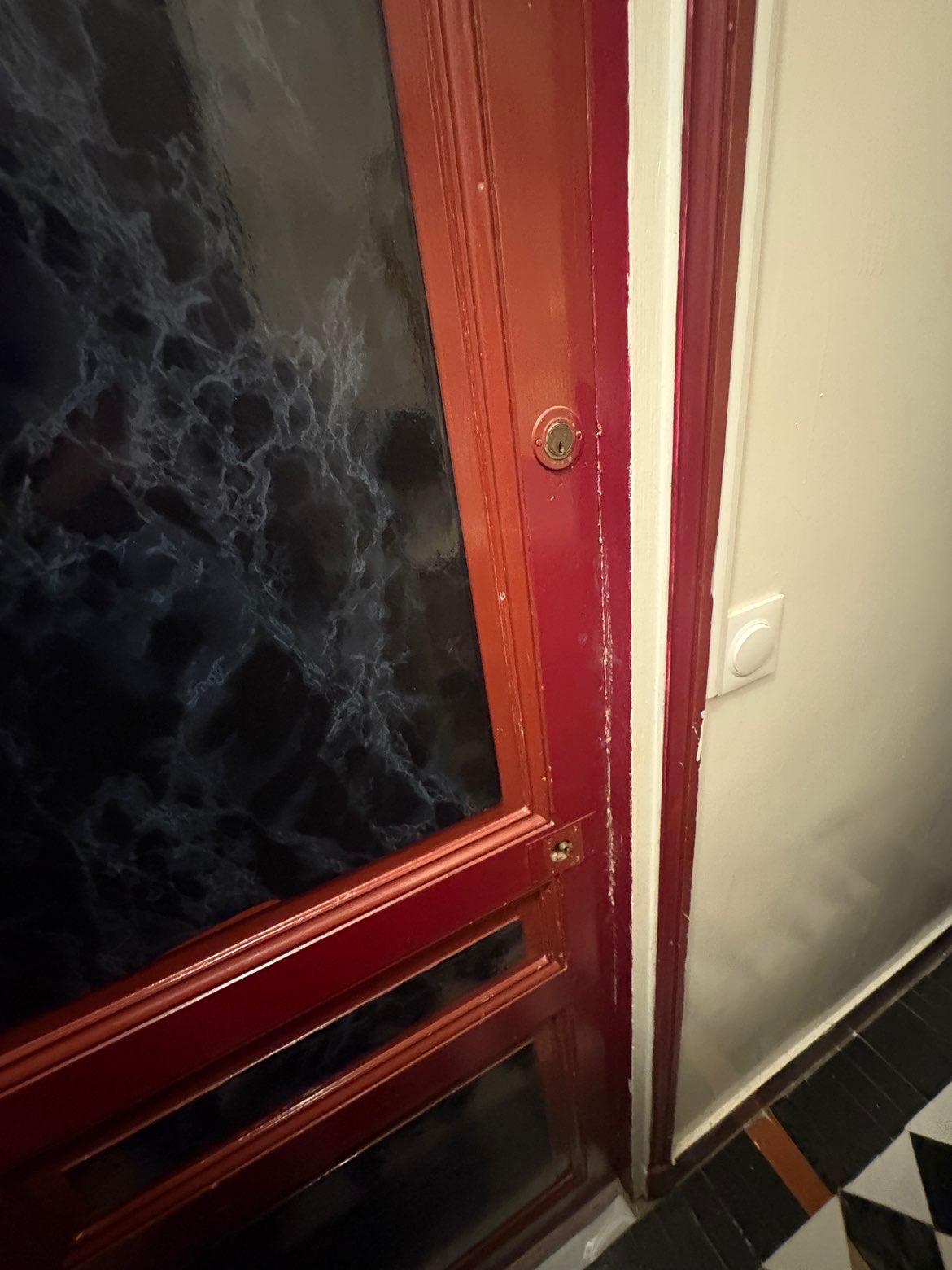 Intervention Ouverture de porte claquée – Versailles