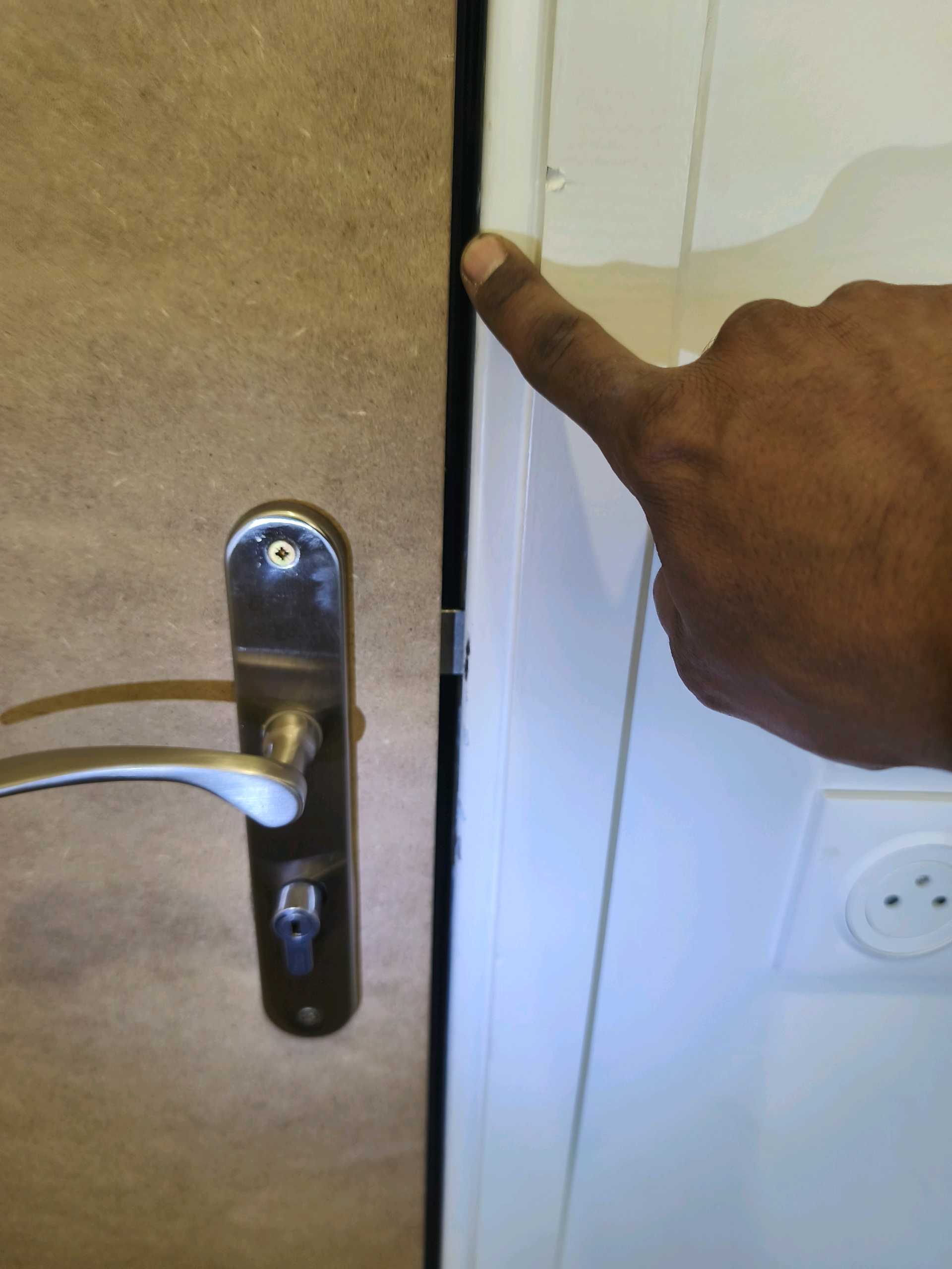 Intervention Devis spéciale serrurerie – Neuilly-plaisance